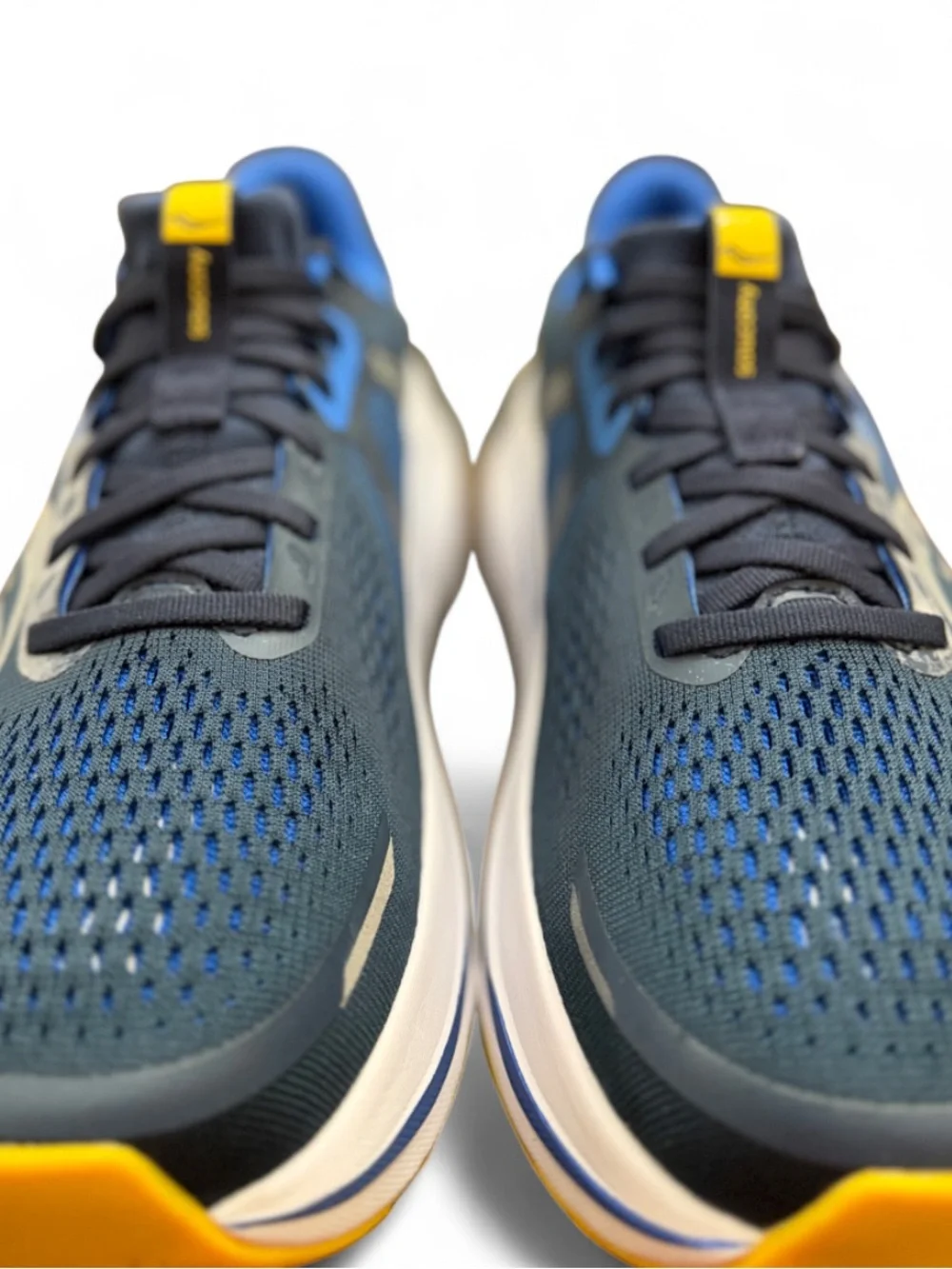 Saucony Guide 18 ‘Navy/Yellow’ Running Shoes Size US Men’s 10/ Women 11.5 (NEW)